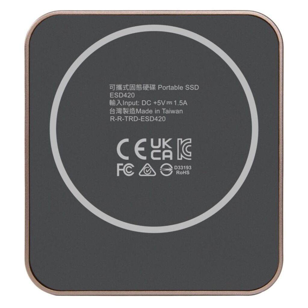 Trasncend ESD420 SSD magsafe Trasncend ESD420 SSD